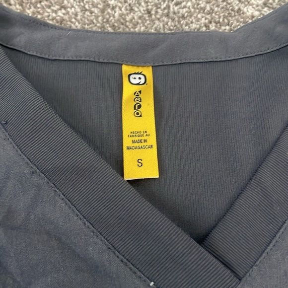 Wonderwink jogger scrub set - Picture 4 of 4